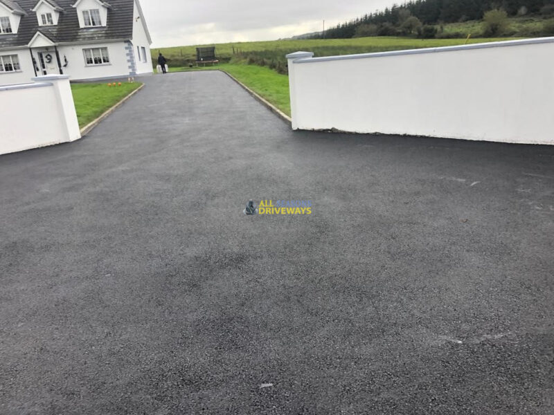 Heavy Duty Tarmac Driveway Completed in Sixmilebridge, Co. Clare