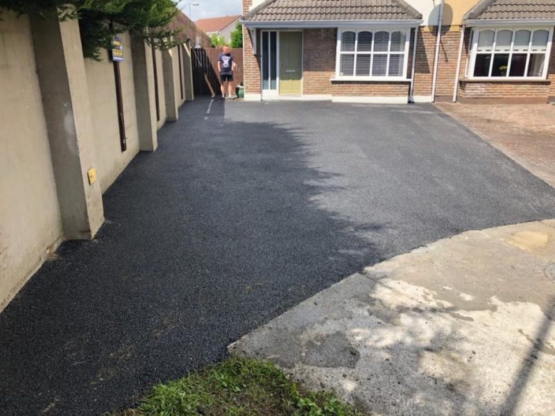 SMA Tarmac Driveway in Ennis, Co. Clare