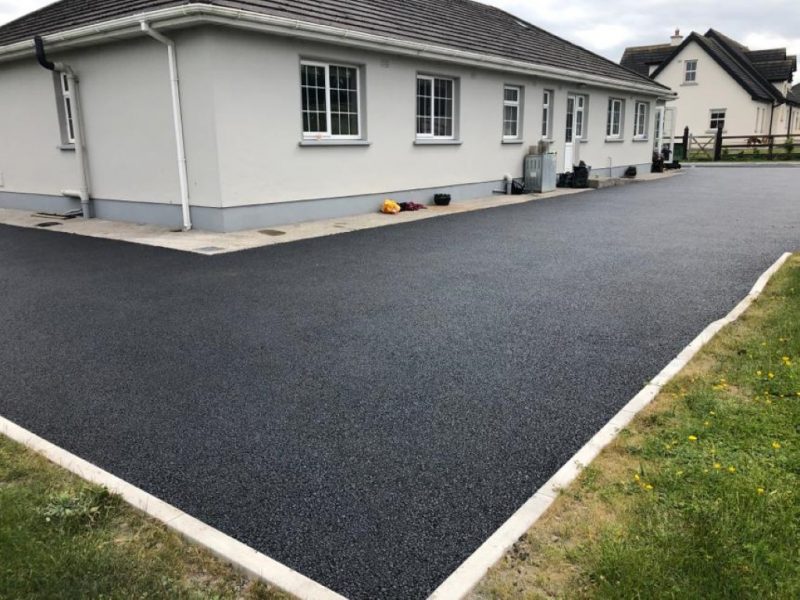 SMA Tarmac Driveway in Sixmilebridge, Co. Clare