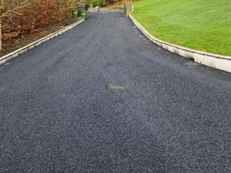 Tar and Charcoal Chip Driveway in Bradford, Co. Clare